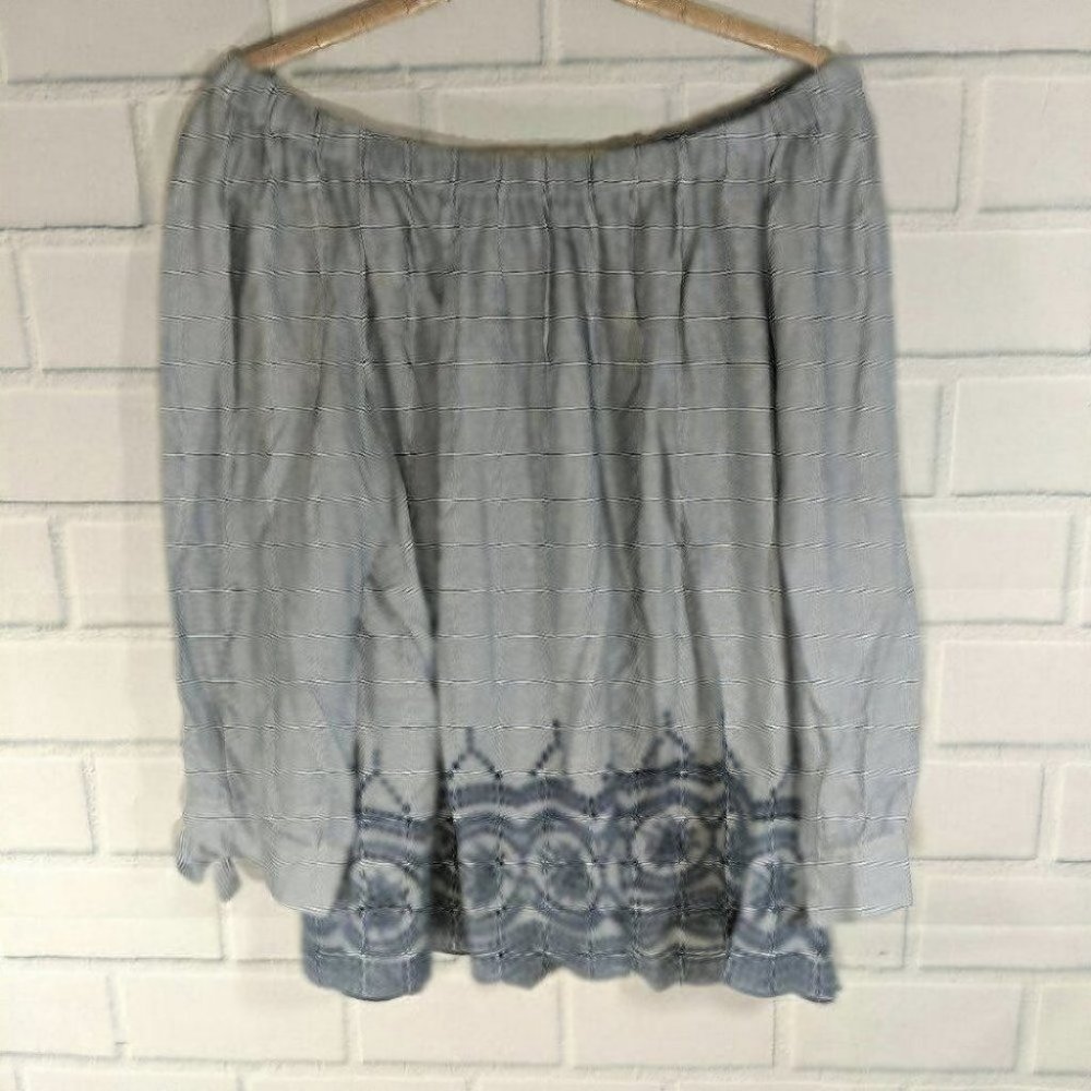 JohnPaulRichard Off-Shoulder Embroidered Blouse